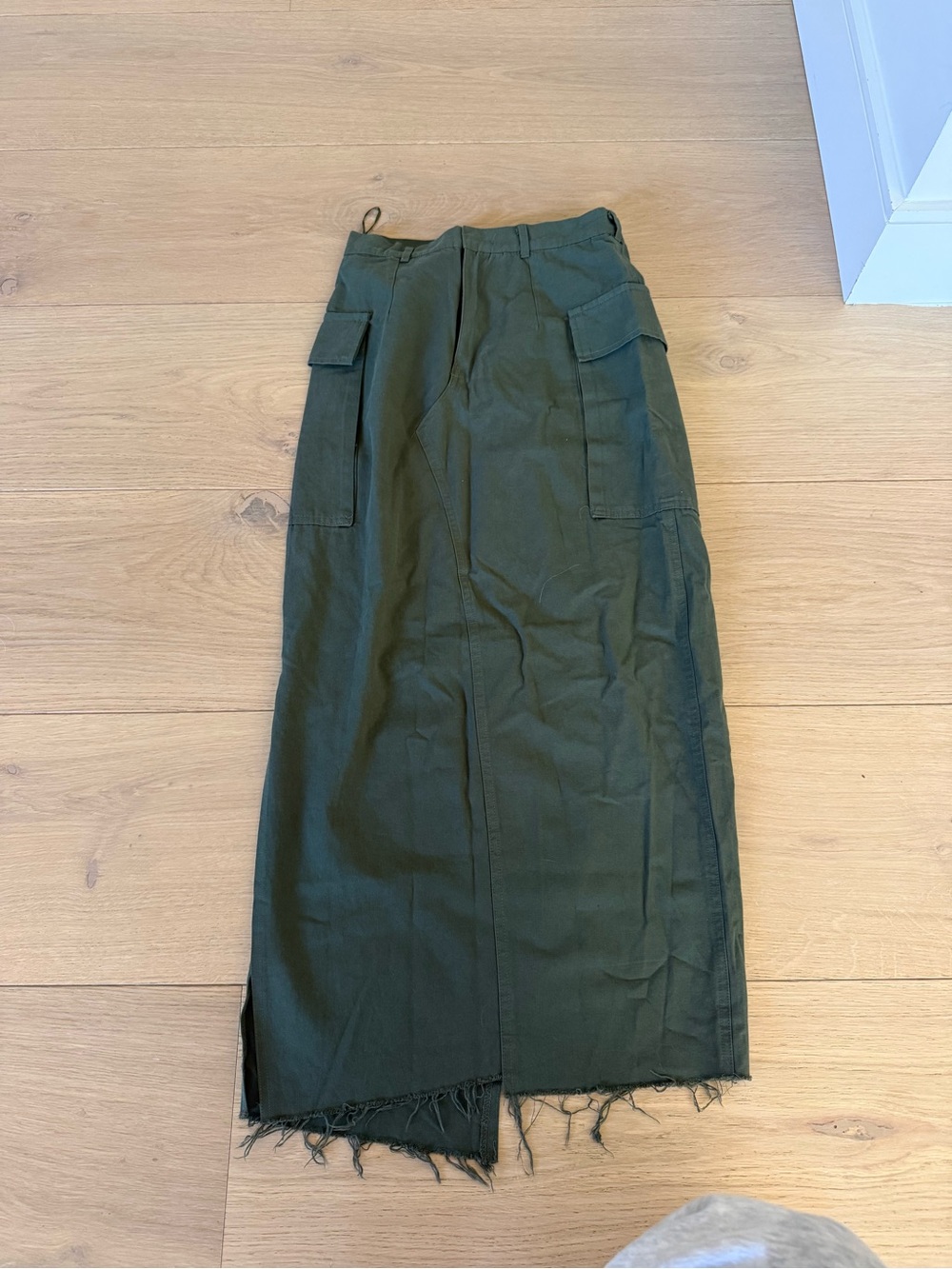 Local European Olive Cargo skirt